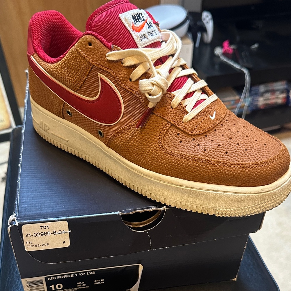 Nike Air Force 1 '07 LV8 - tawny gym red sail team orange